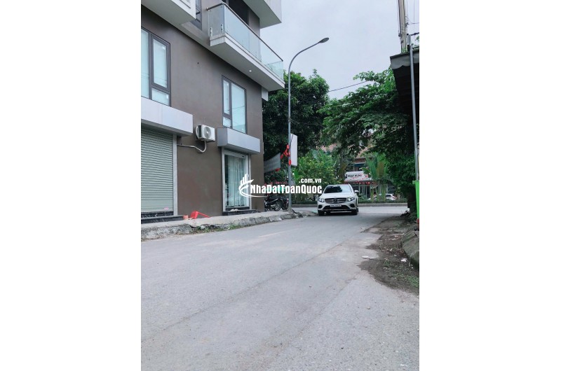 Chính chủ bán nhanh lô đất 2 mặt tiền khu Phân lô đường Ô tô tránh tại Lai Xá, Quốc lộ 32 Hoài Đức  giá chỉ 10.5 tỷ